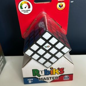 Rubik’s cube master edition
